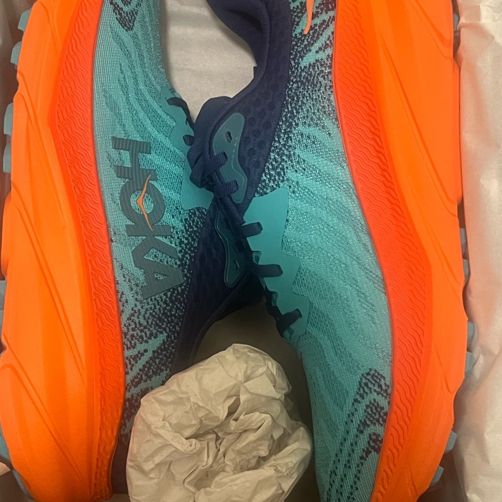 HOKA Men’s Challenger ATR 7